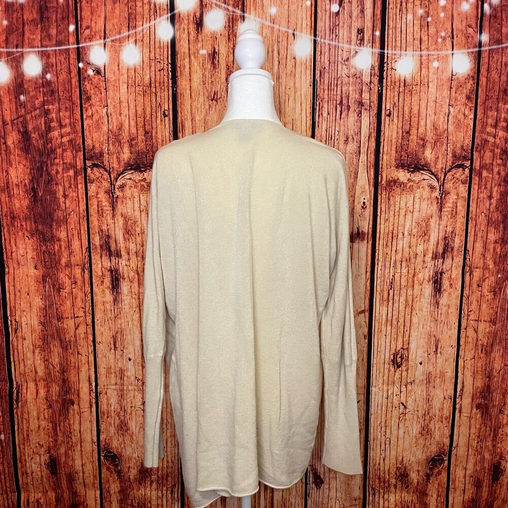 SALE!! Forever 21 cream crossover slouchy sweater women's size Medium FALL! - Picture 3 of 4